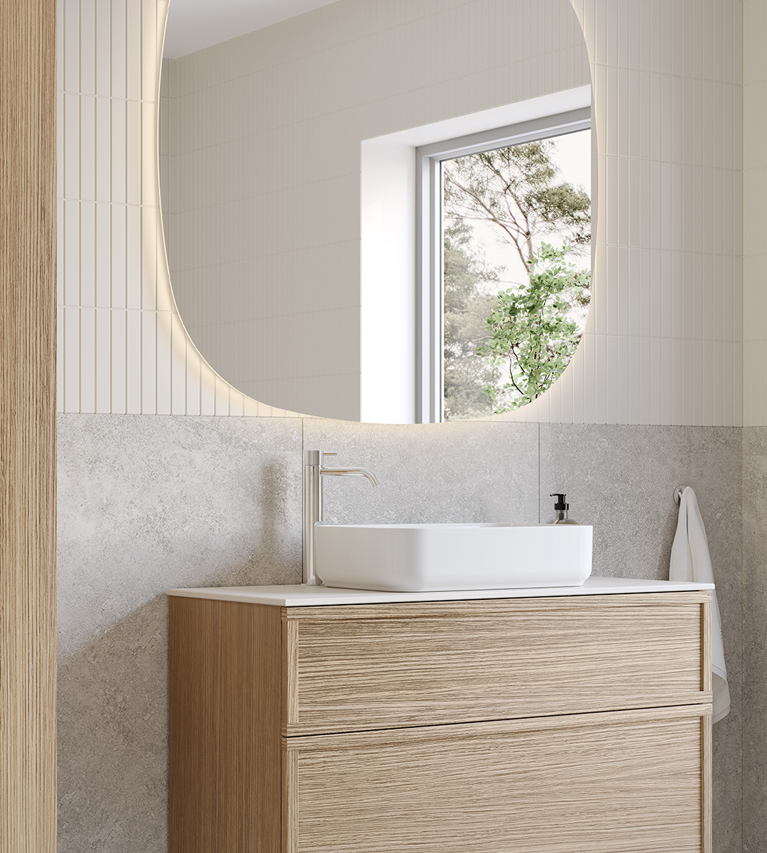 Poem kommod i vit ask med fronten Ram