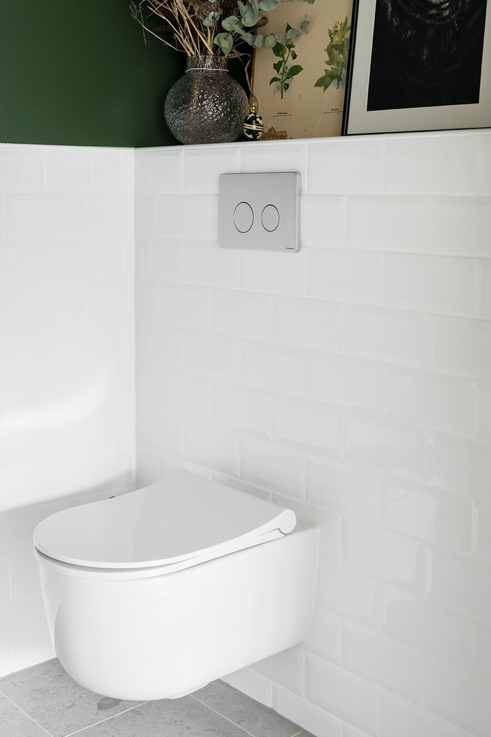 Vägghängd WC