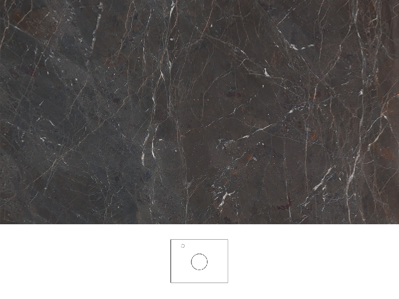 Brecc bänkskiva 60 cm i mörk stenlook med levande ådring i brunt, grått och vita inslag. Tvättställsplacering i mitten av bänkskivan, kromad ettgreppsblandare till vänster av tvättstället.